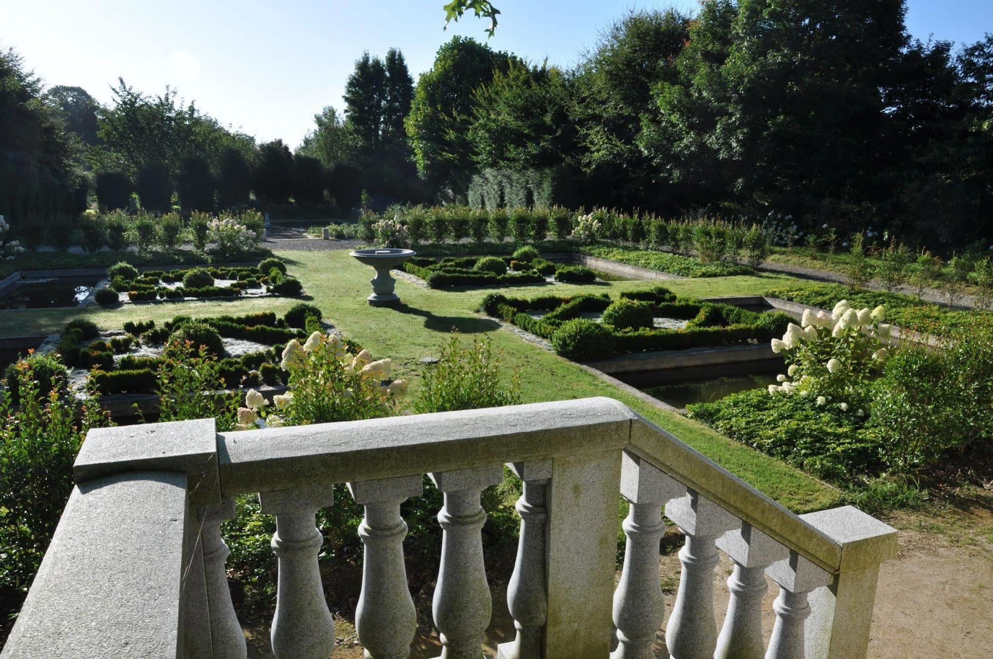 Chateau De La Foltiere Appartamento Saint-Germain-en-Coglès Esterno foto